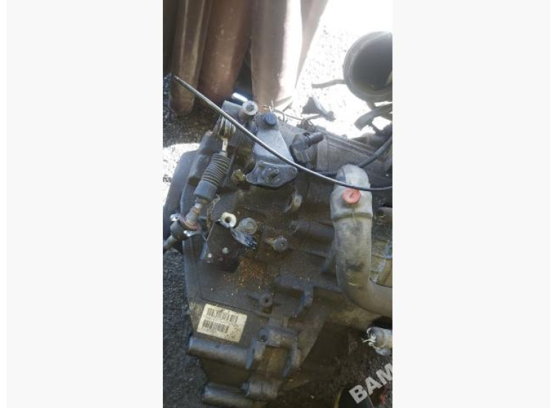 КПП механическая (МКПП) к Volvo V40, 2001г.