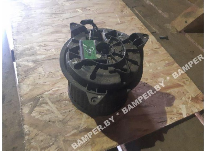 Моторчик печки к Ford Mondeo