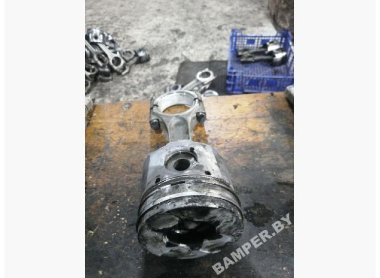 Поршень к Citroen Jumpy, 2003г.