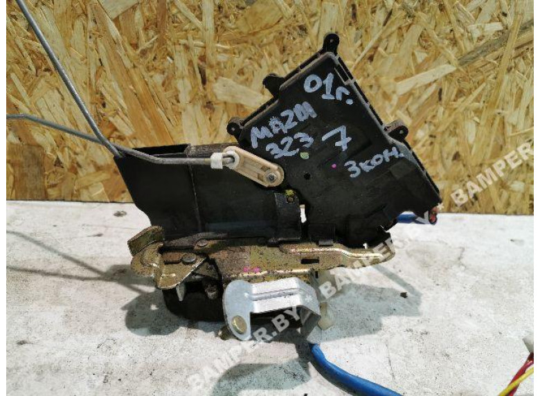 Замок двери задней правой к Mazda 323, 2001г.
