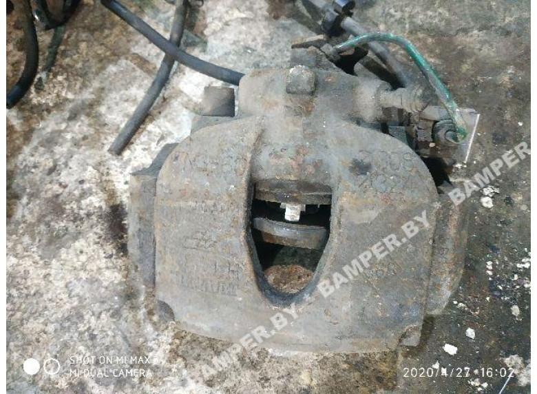 Суппорт передний левый к Renault Espace, 2004г.