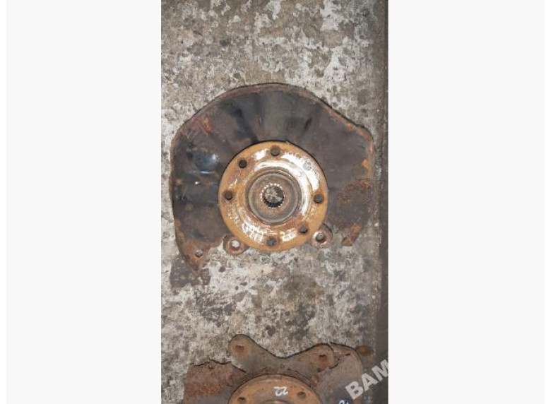 Ступица передняя правая к Volvo 460