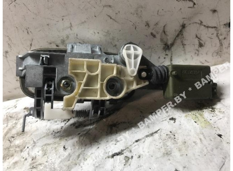 Ручка открывания багажника к Renault Safrane