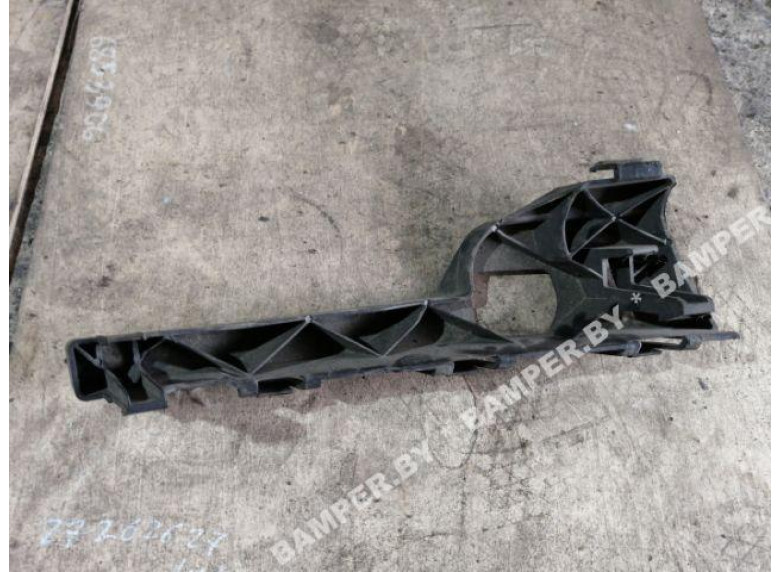 Кронштейн крепления бампера к Ford Focus, 2004г.