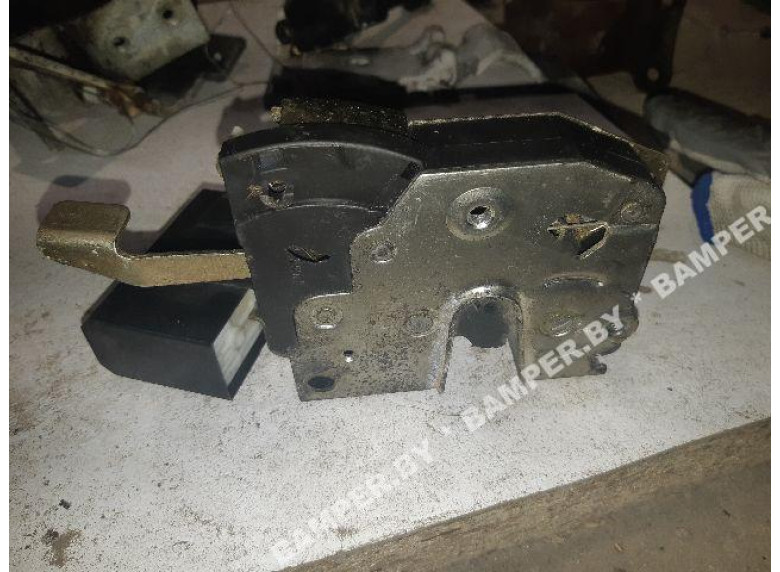 Замок двери передней правой к BMW 5 E34, 1995г.