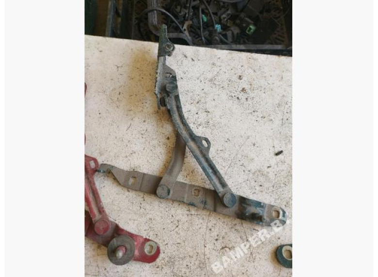 Петля крышки багажника к Peugeot 306, 2000г.