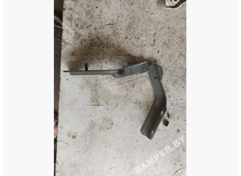 Петля капота правая к Peugeot 607, 2001г.