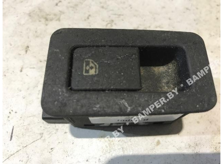 Кнопка стеклоподъемника к Opel Omega, 2000г.
