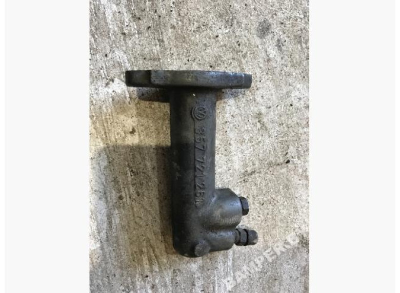 Цилиндр сцепления рабочий к Volkswagen Passat, 1996г.