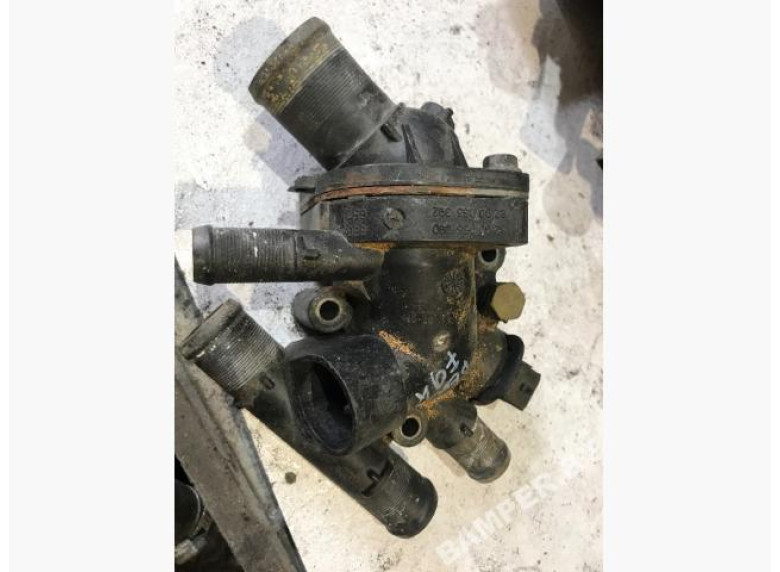 Корпус термостата к Volvo V40