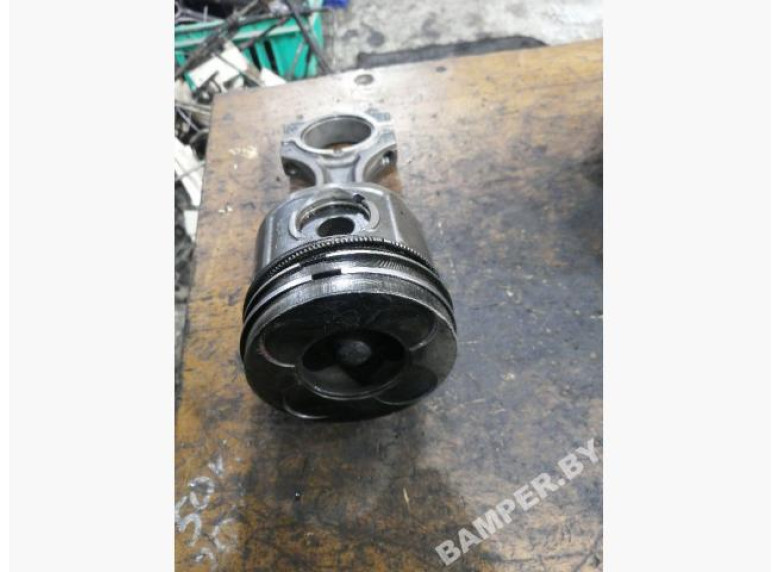 Поршень к BMW 3 E46, 2000г.