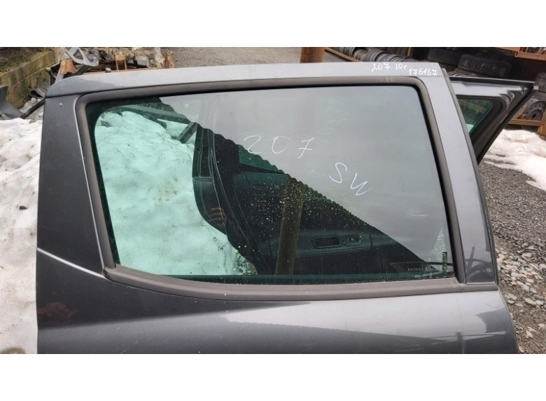 Стекло двери задней правой к Peugeot 207, 2010г.