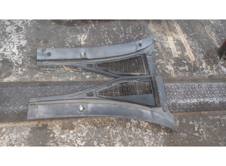 Дождевик к Renault Clio, 1997г.