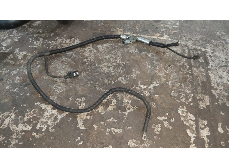 Проводка двигателя к Volkswagen Passat, 2002г.