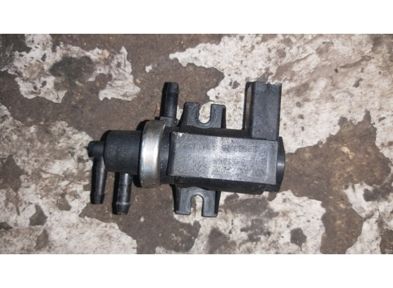 Клапан электромагнитный к Volkswagen Passat, 2001г.