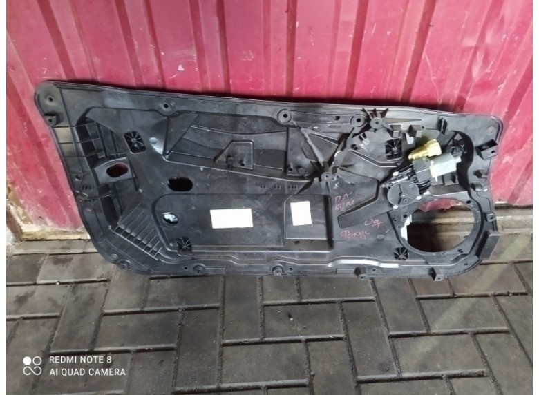 Стеклоподъемник электрический передний левый к Ford Focus