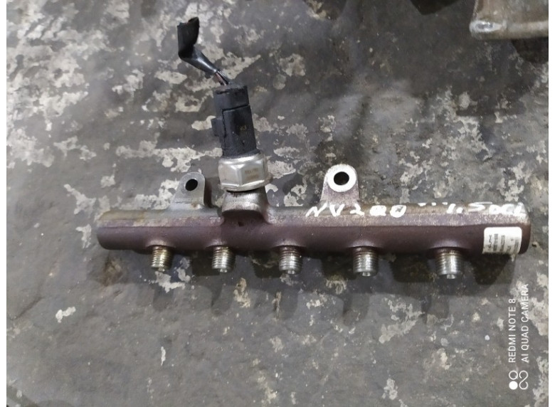 Топливная рампа к Nissan NV200