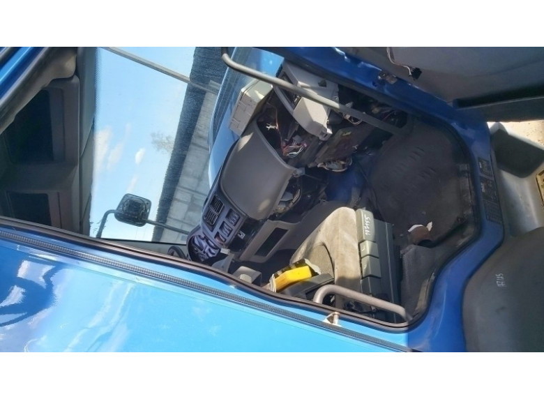 Уплотнитель двери передней правой к DAF LF, 2004г.