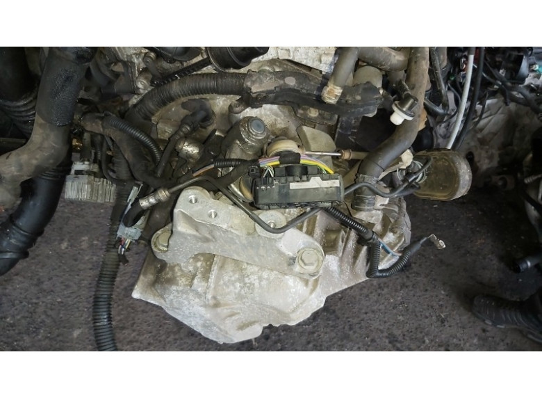 КПП механическая (МКПП) к Opel Zafira, 2012г.
