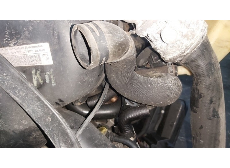 Патрубок радиатора к Audi A6, 2003г.