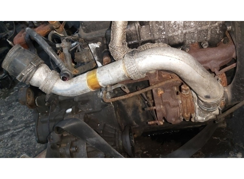 Патрубок интеркулера к Volkswagen Passat, 1995г.