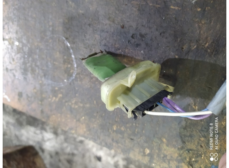 Сопротивление печки к Renault Master, 2000г.