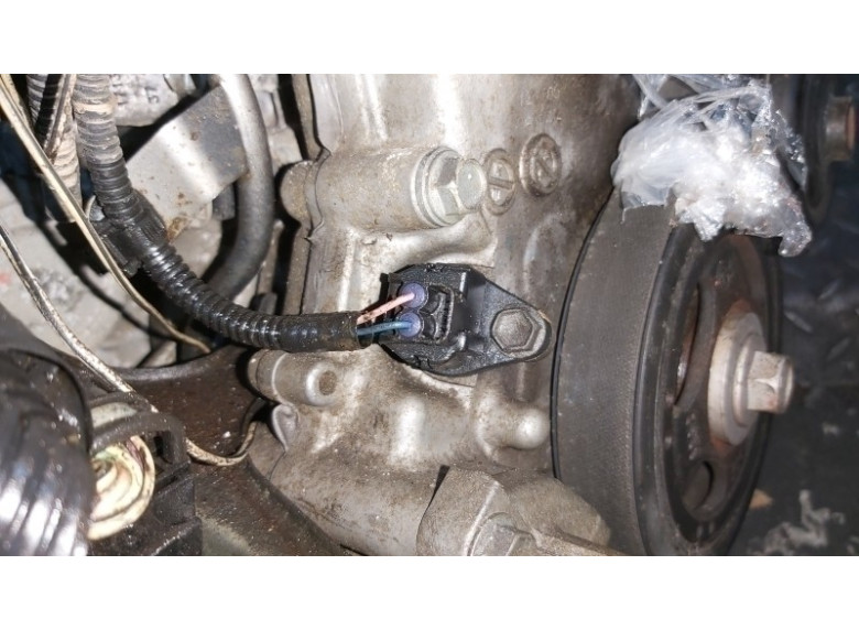 Датчик коленвала к Citroen C1, 2012г.