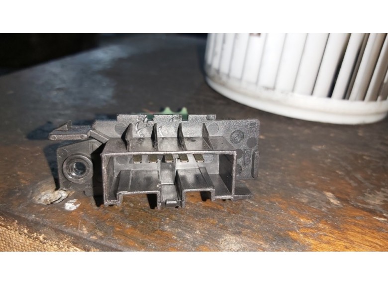 Сопротивление печки к Fiat Fiorino