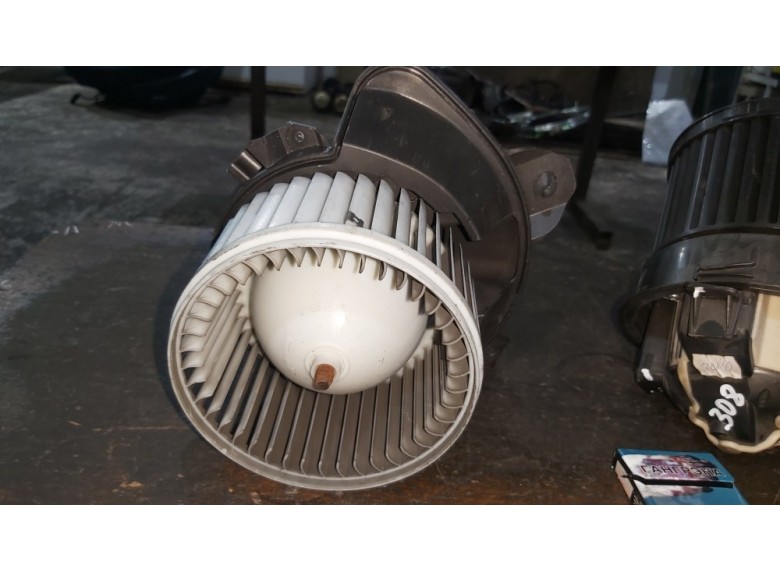 Моторчик печки к Fiat Fiorino