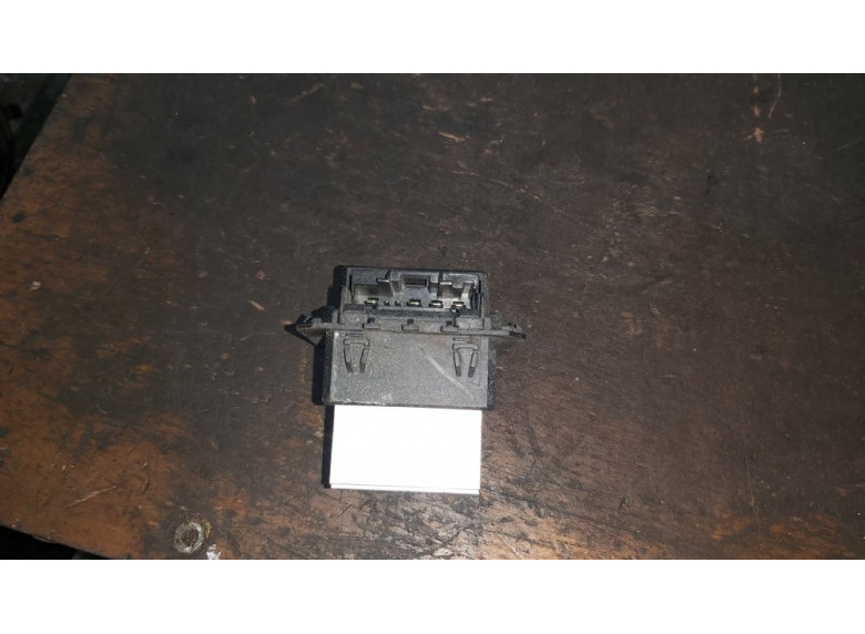 Сопротивление печки к Citroen C4 Picasso, 2009г.