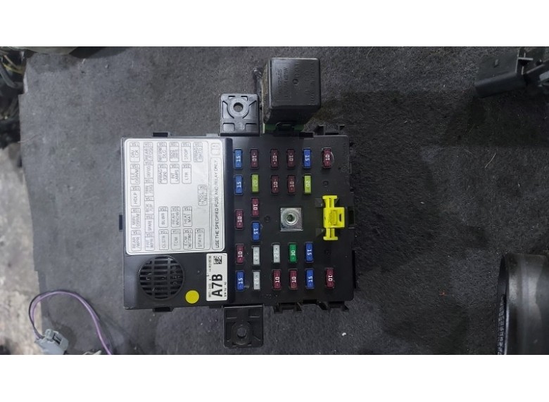 Блок предохранителей к Chevrolet Spark