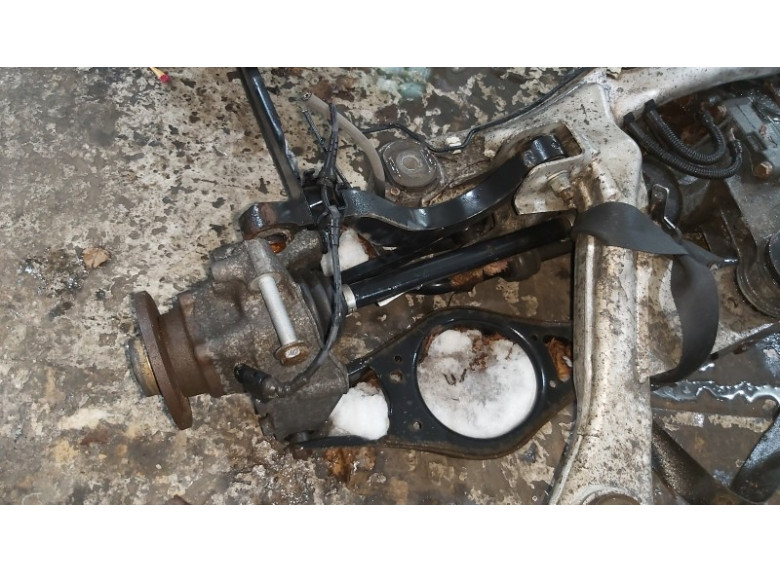 Полуось задняя (приводной вал, ШРУС) к Volkswagen Passat, 2007г.