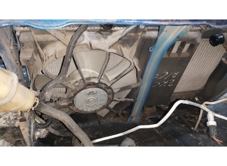 Вентилятор радиатора к Suzuki Swift, 2007г.