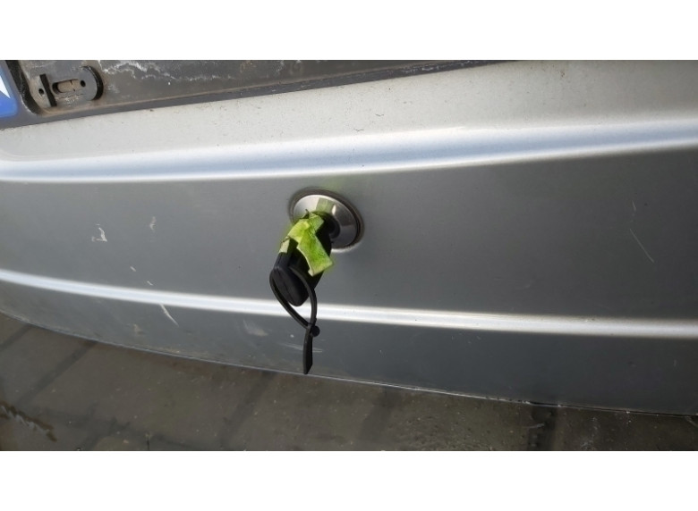 Личинка замка багажника к Ford C-Max, 2003г.