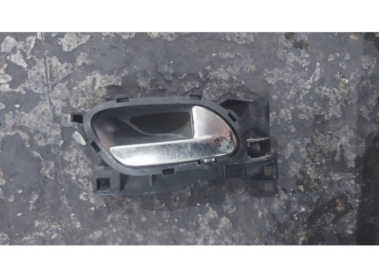 Ручка внутренняя передняя правая к Peugeot 407