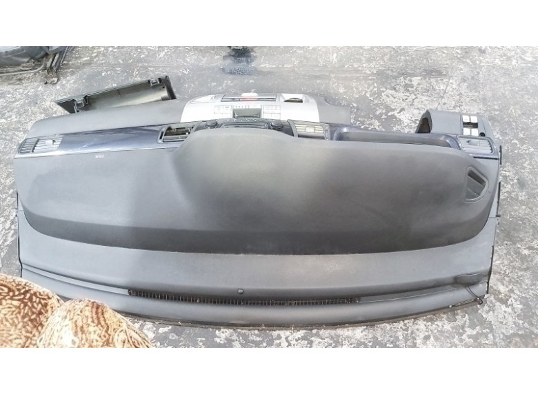 Панель передняя салона (торпедо) к Honda FR-V, 2007г.