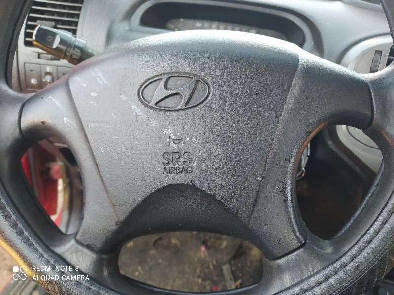 Подушка безопасности (Airbag) водителя - Hyundai Matrix (2001-2010)