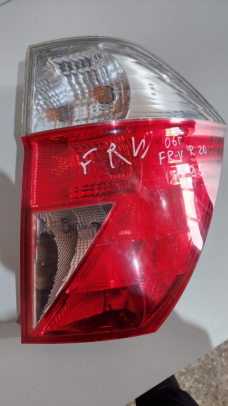 Фонарь - Honda FR-V (2004-2006)
