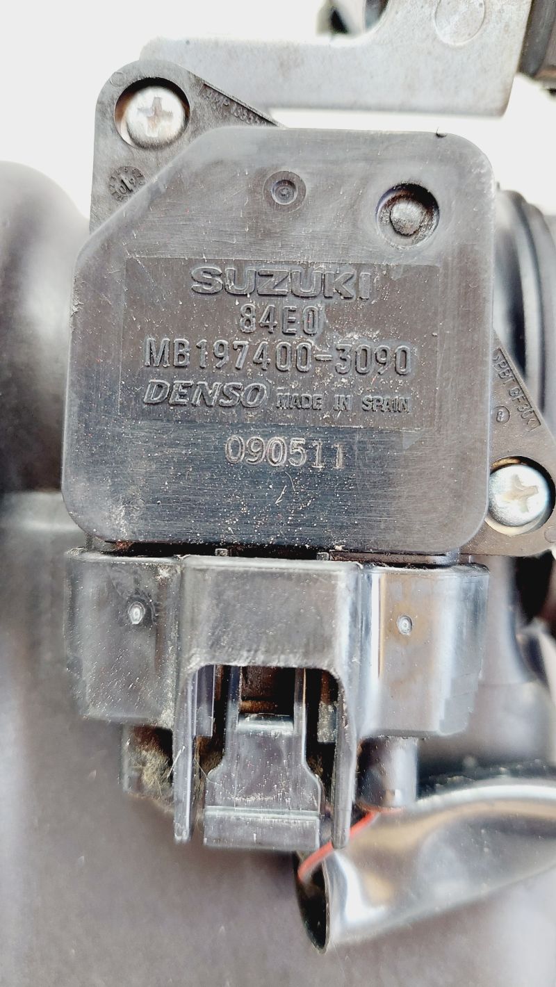 Расходомер воздуха (ДМРВ) - Suzuki Swift (2003-2013)