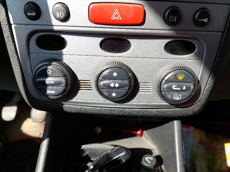 Блок управления климат-контроля - Alfa Romeo 147 (2000-2010)