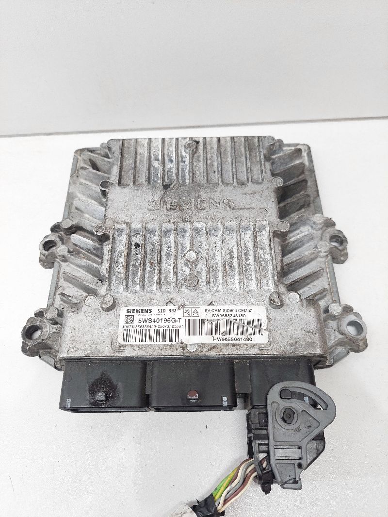 Блок управления ЭБУ (двигателя) - Peugeot 407 (2004-2010)