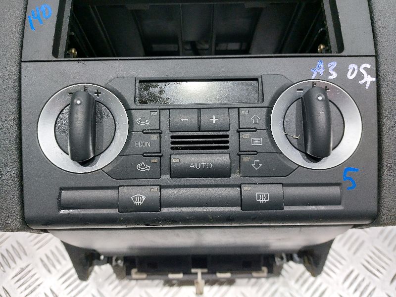 Блок управления климат-контроля - Audi A3 8L (1996-2003)