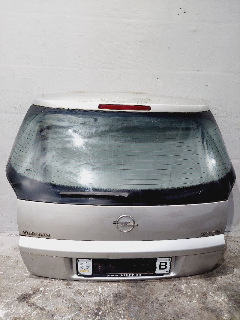 Крышка багажника - Opel Signum (2003-2008)