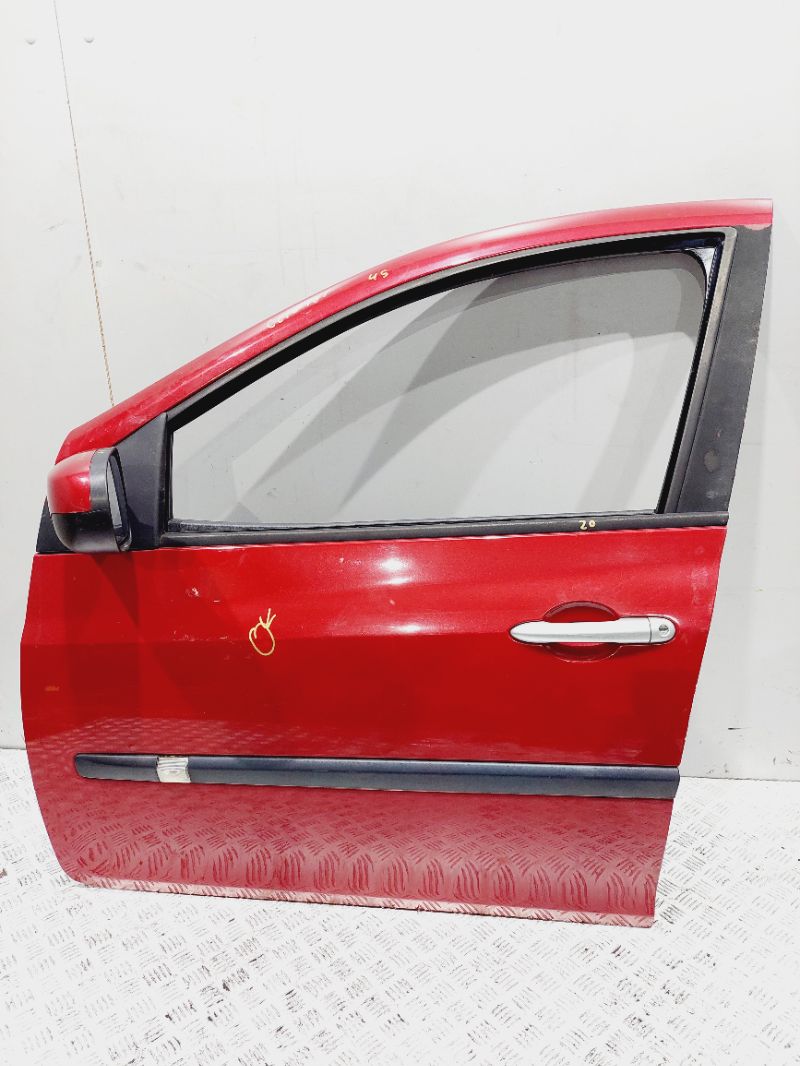 Дверь боковая - Renault Clio 1 (1991-1998)