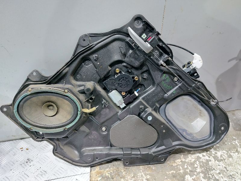 Стеклоподъемник электрический - Mazda 3 BL (2009-2013)