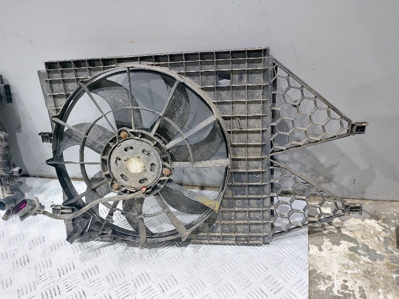 Вентилятор радиатора основного - Volkswagen Polo (2009-2014)