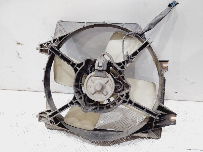 Вентилятор радиатора основного - Mazda Premacy (1999-2007)