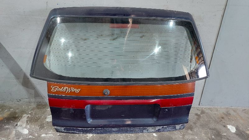 Крышка багажника - Mitsubishi Space Wagon (1991-1998)