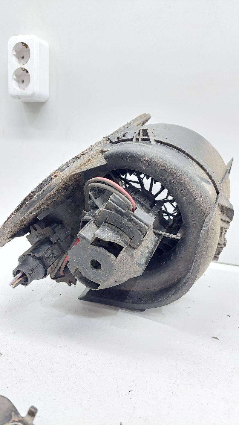 Моторчик печки - Renault Kangoo (1997-2008)