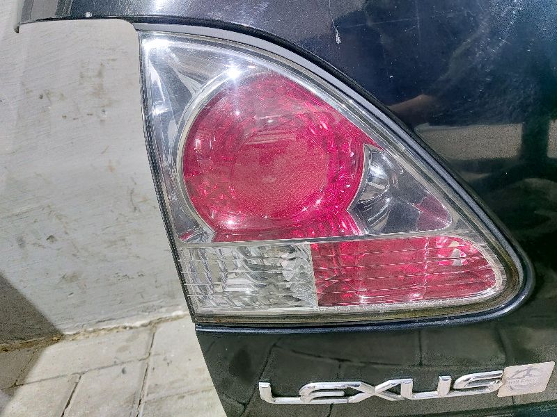 Фонарь крышки багажника - Lexus RX (2003-2009)